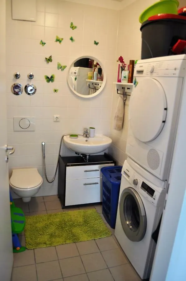 Daire Ferienwohnung Im Domagkpark Münih